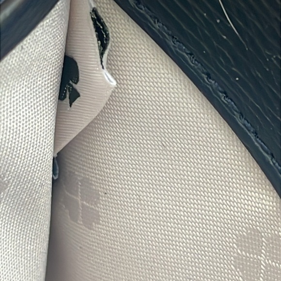 Kate Spade wallet pebbled leather zip gold hardware pockets accessory bag - Picture 7 of 15